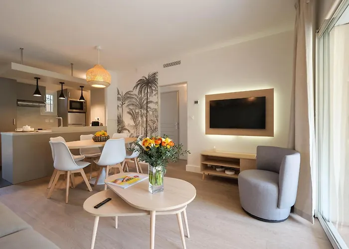 Reve De Proche St-tropez